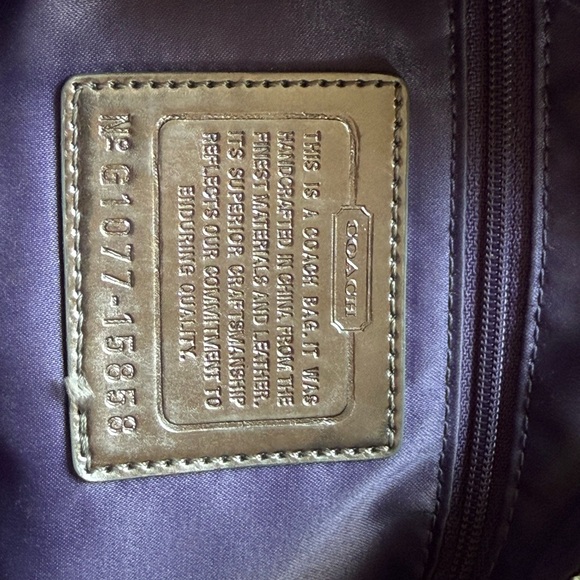 Coach Grey Silver Signature Poppy Crossbody Bag - Picture 9 of 12